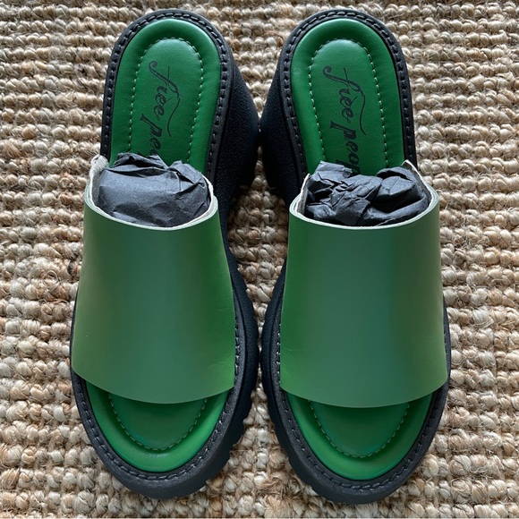 NEW Free People Winona Wedge Sandals In Kelly Green - Picture 8 of 9